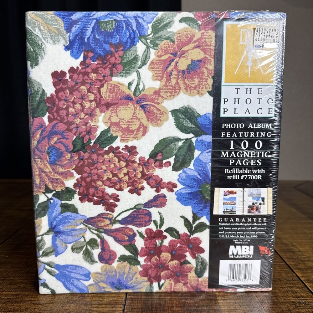 The Photo Place Photo Album Scrap Book 100 Pages 10"x11 3/4" White w/Flowers NOS